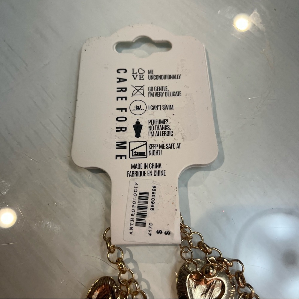 8 Other Reasons Gold Heart and Pearl Bracelet - Picture 4 of 5